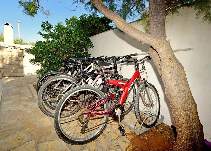 Sofija By Interhome 포블랴